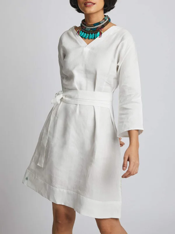 Dazzle Tie Up Dress White