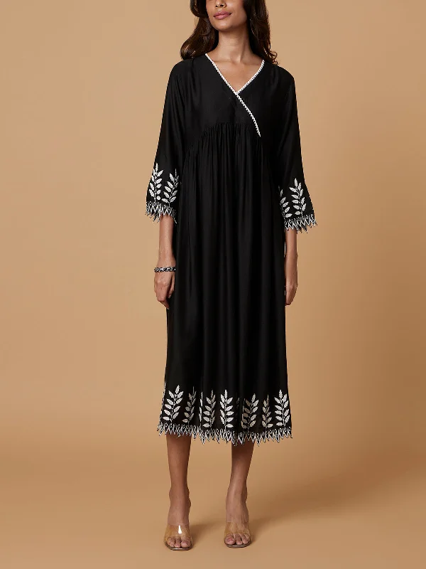 Ecovero Cutwork Dress Black