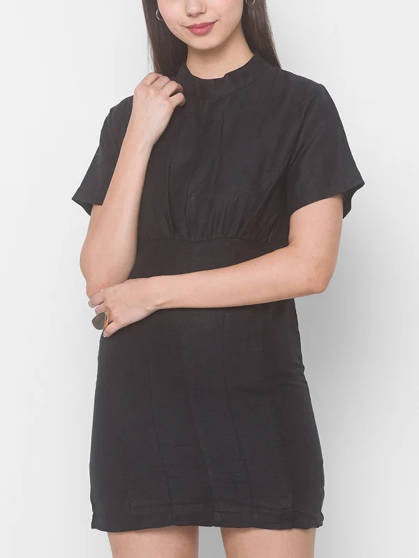 Uva Linen Dress Black