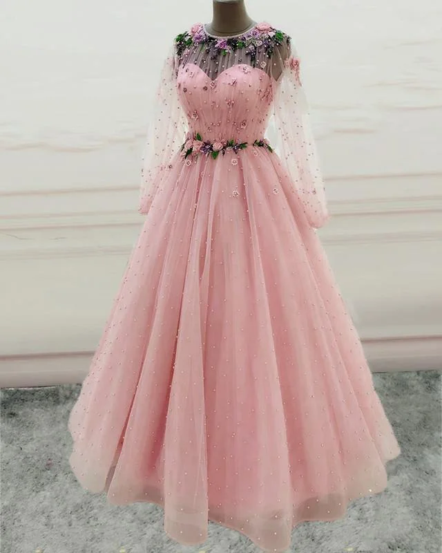 Princess Long Sleeves Corset Prom Dresses Tulle Pearls Quinceanera Dress outfit