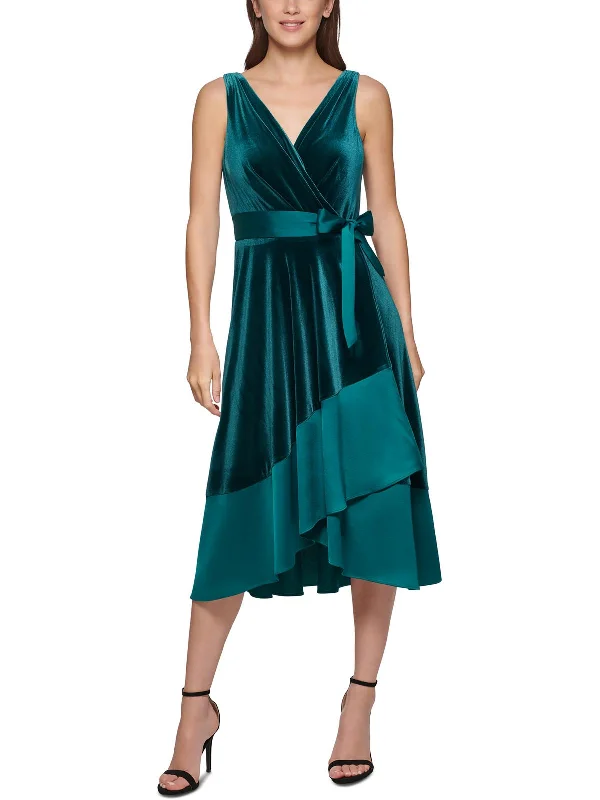 Petites Womens Velvet Midi Cocktail and Party Dress